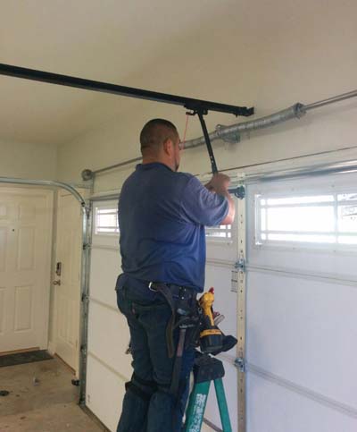 Garage Door Service in Hermosa Beach